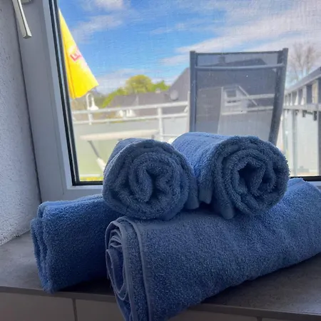 Kuestenkoje Red Balkon Und Hund Willkommen 公寓
