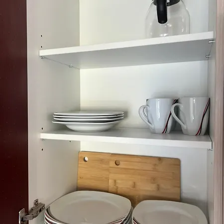 Apartment Red Kitchen - Lange Strasse Prerow