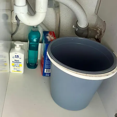 Apartment Red Kitchen - Lange Strasse *